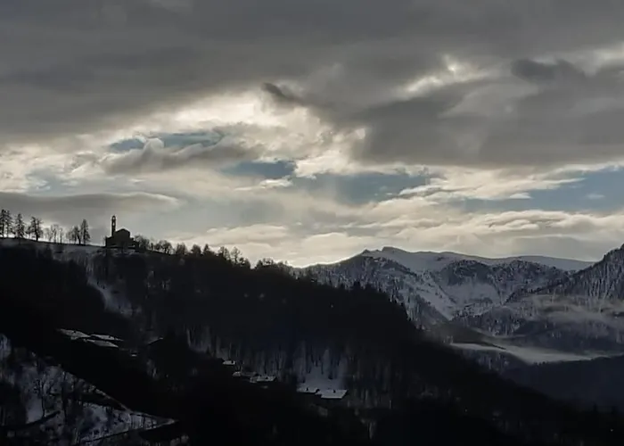 Panoramico In Montagna 아파트 *